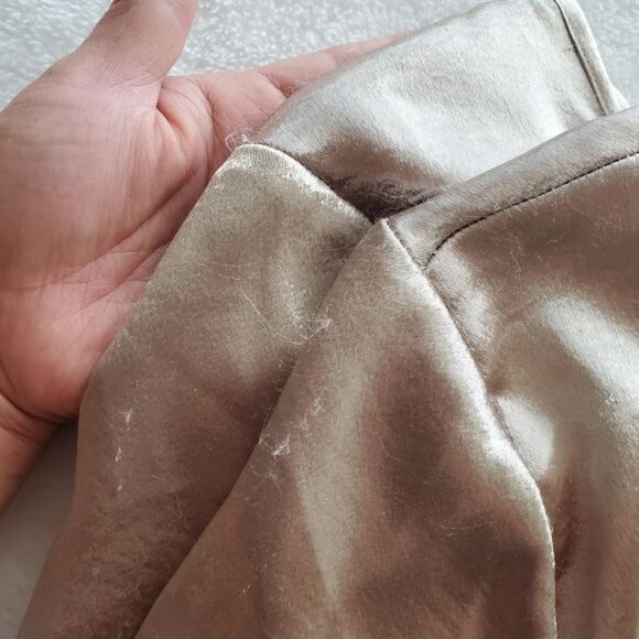 BCBGeneration womens Metallic Crop Top Size Medium nwt fair condition see pics - Picture 11 of 13